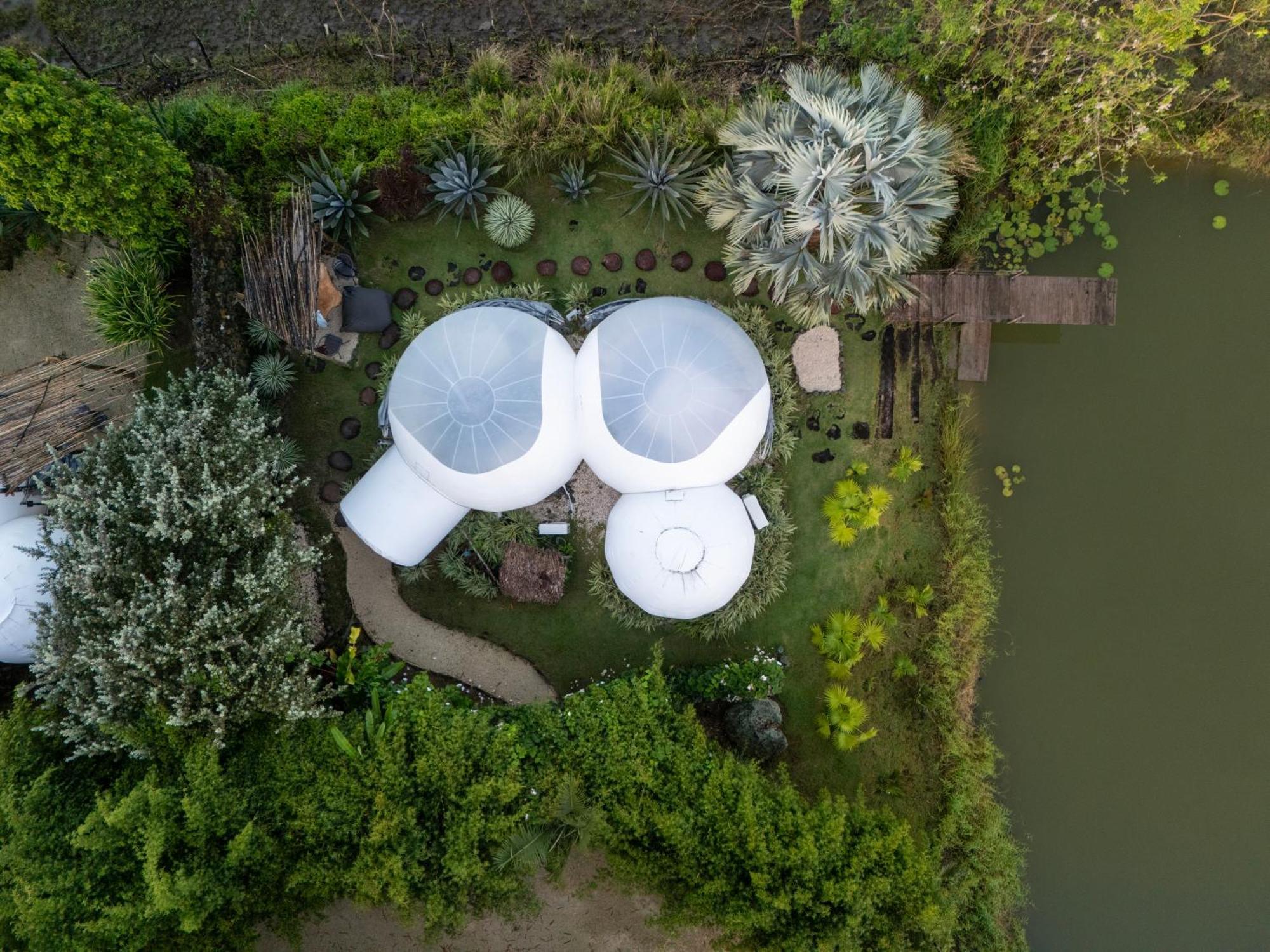 Green Land Bubble Glamping By Mint Καμπαρέτε Εξωτερικό φωτογραφία
